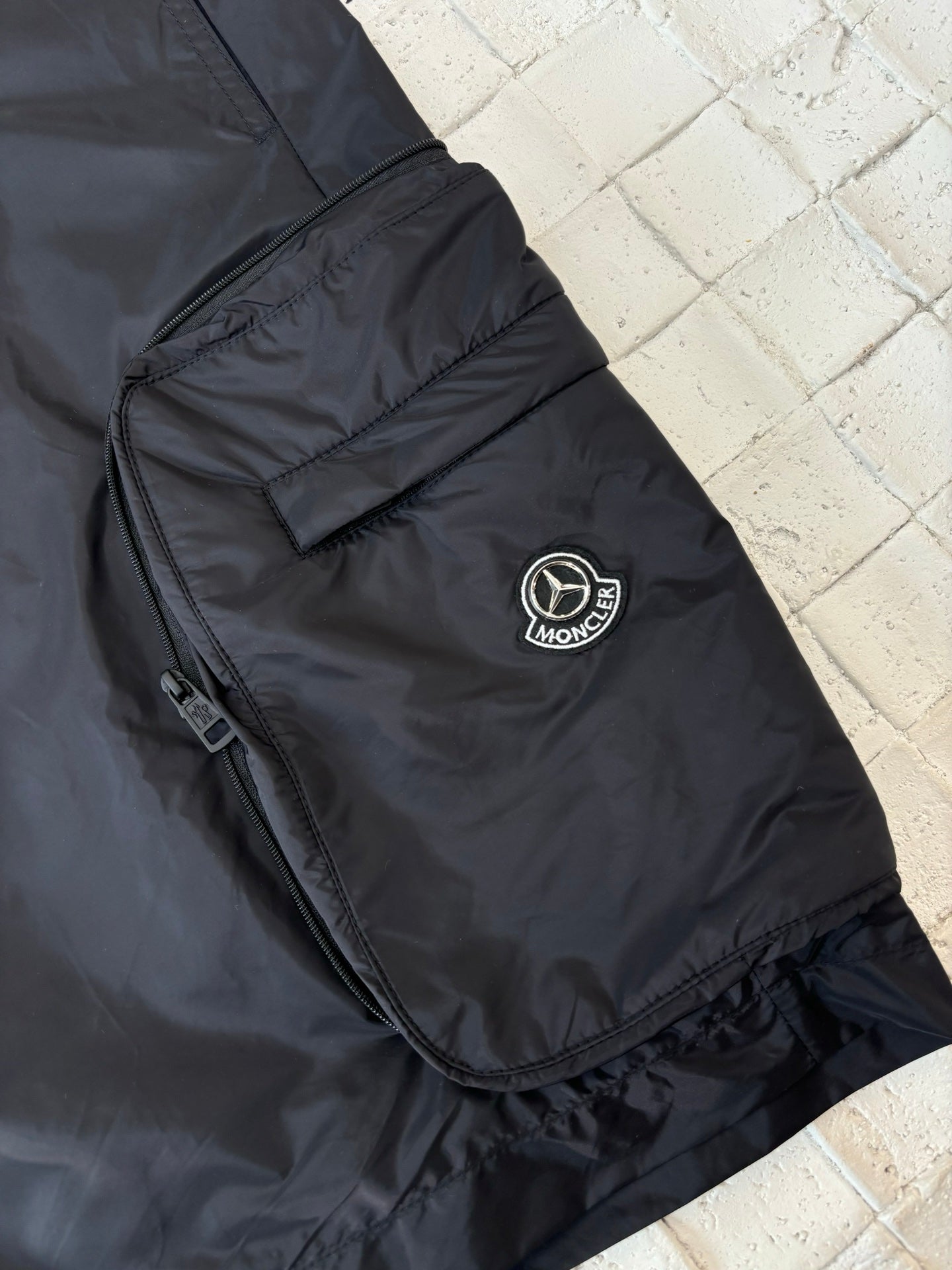 LuxluxHouse Best Quality Clothes Pants Moncler