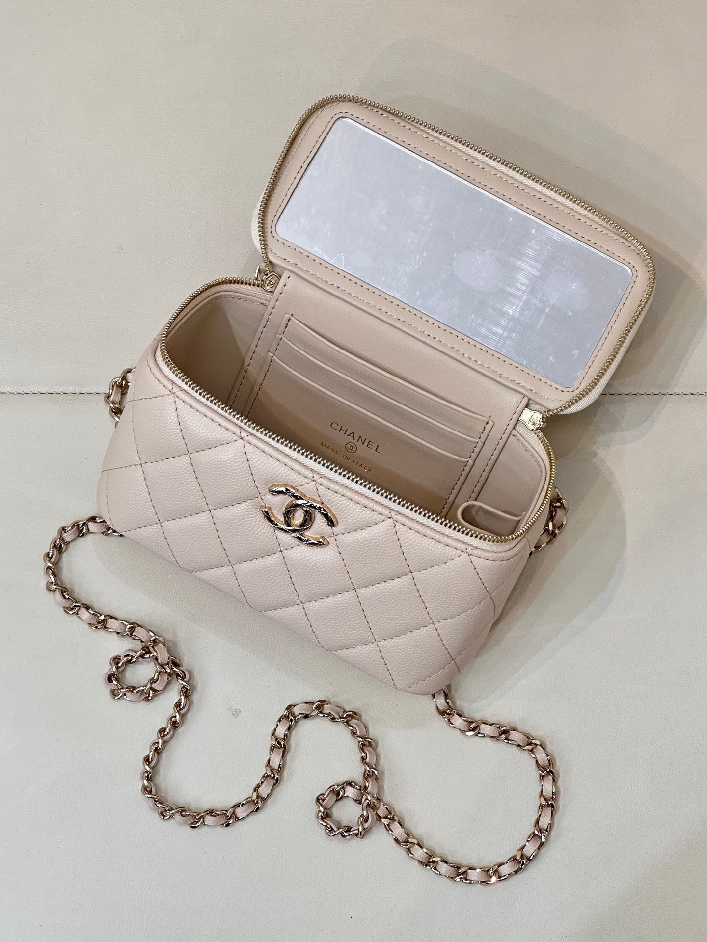 LuxluxHouse Best Quality Bags Chanel Women