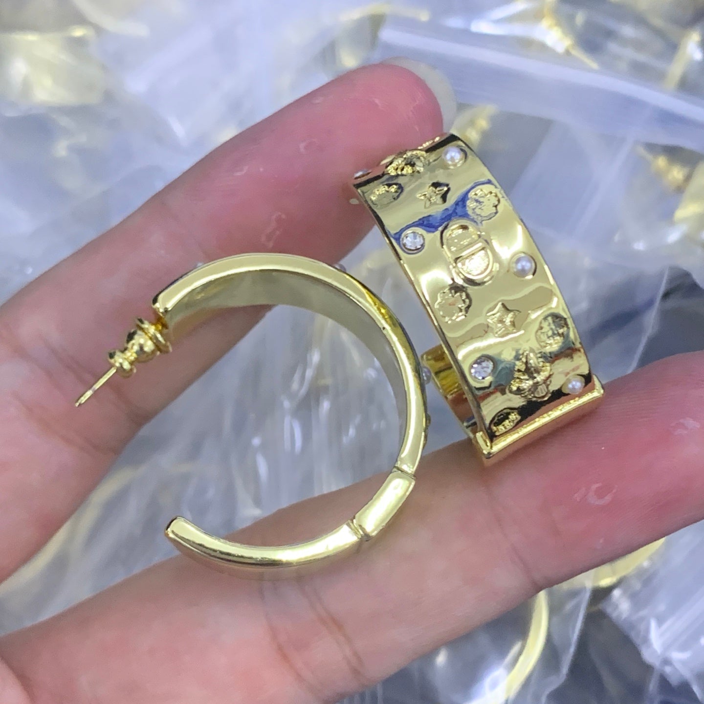 LuxluxHouse Low Price And High Quality Accessories Dior
