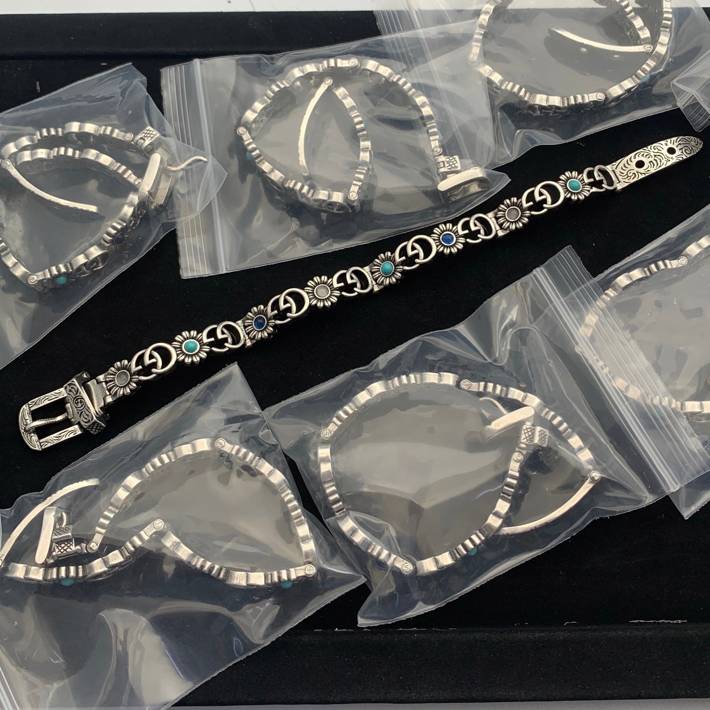LuxluxHouse Low Price And High Quality Accessories Gucci