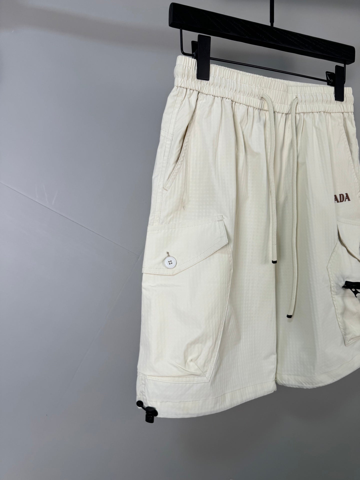 LuxluxHouse Best Quality Clothes Pants Prada