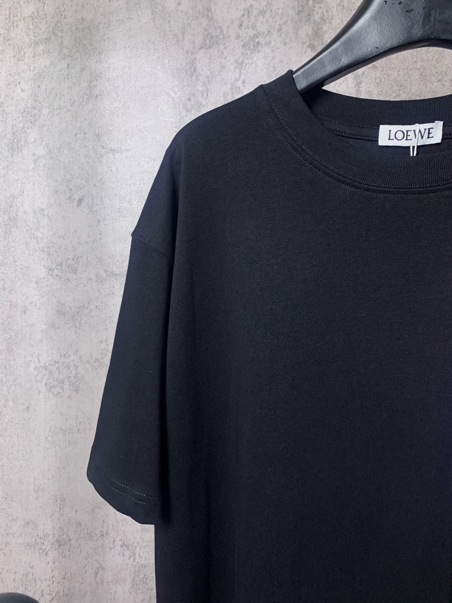 LuxluxHouse Best Quality Clothes T-shirt Loewe