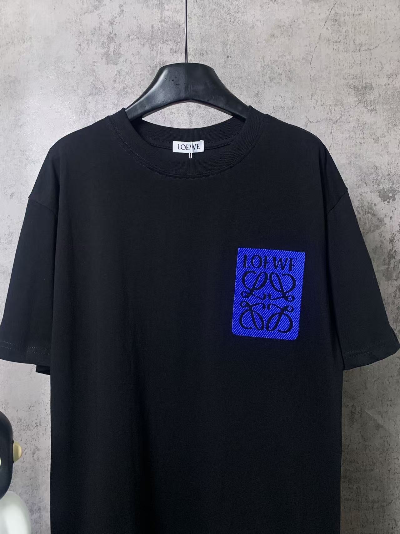 LuxluxHouse Best Quality Clothes T-shirt Loewe