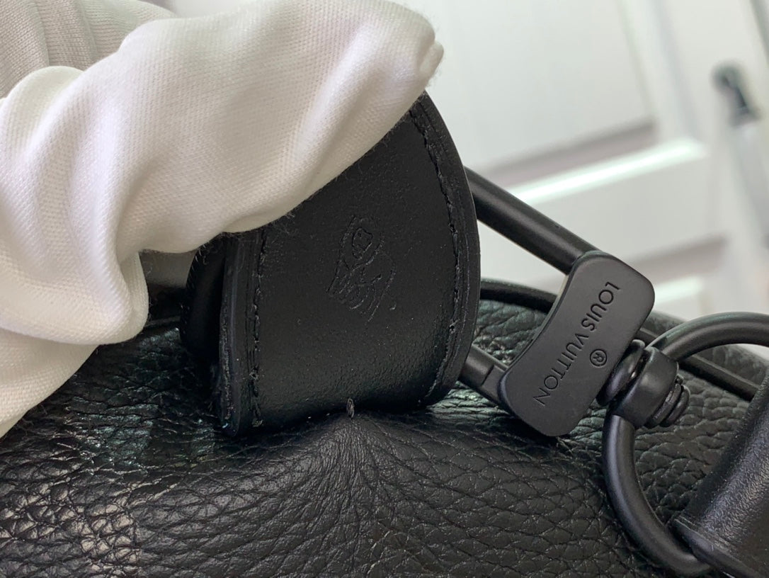LuxluxHouse Best Quality Bags Louis Vuitton Women Men
