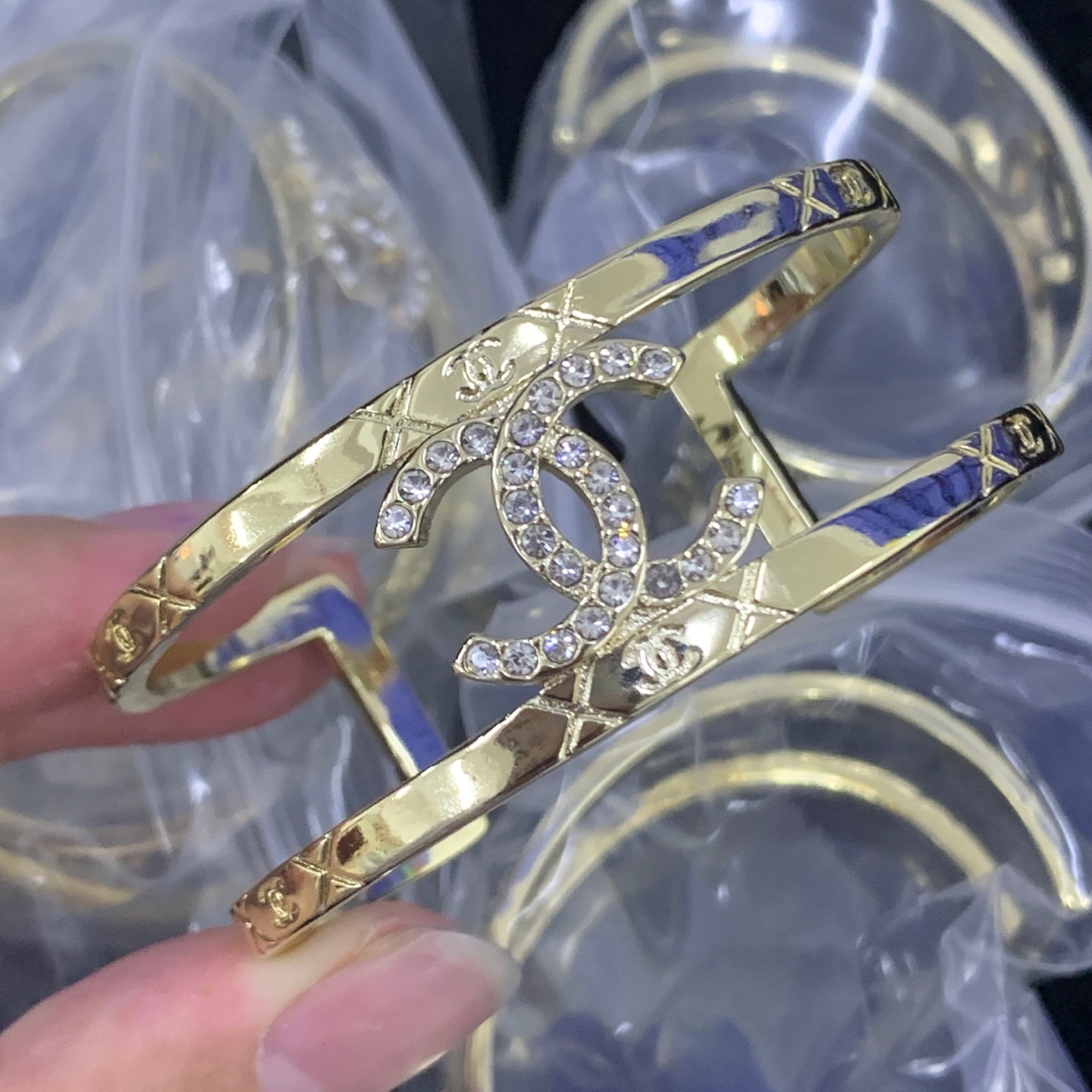LuxluxHouse Low Price And High Quality Accessories Chanel