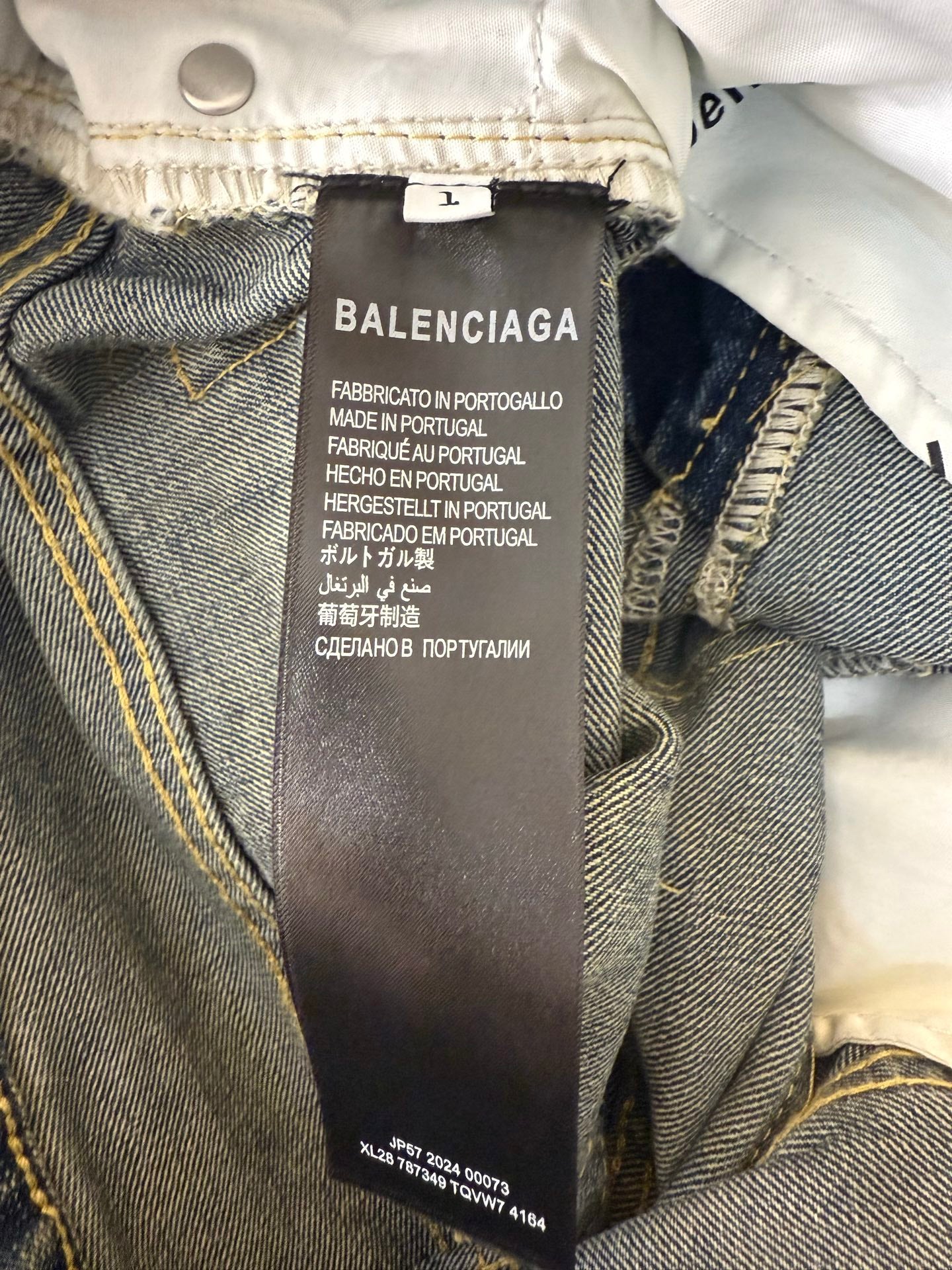 LuxluxHouse Best Quality Clothes Balenciaga Pants
