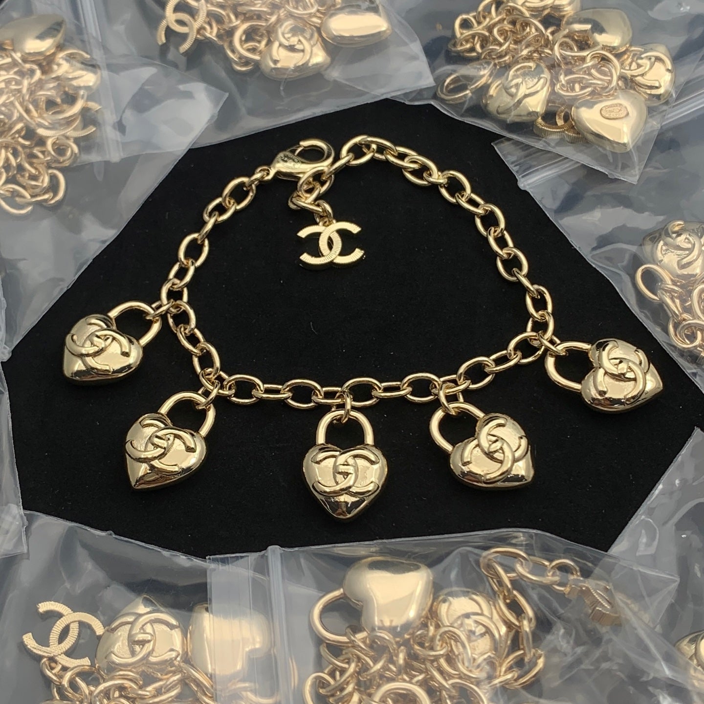 LuxluxHouse Low Price And High Quality Accessories Chanel