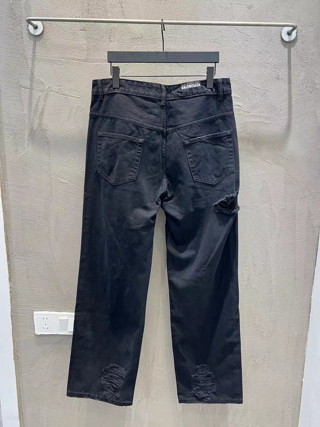 LuxluxHouse Best Quality Clothes Balenciaga Pants
