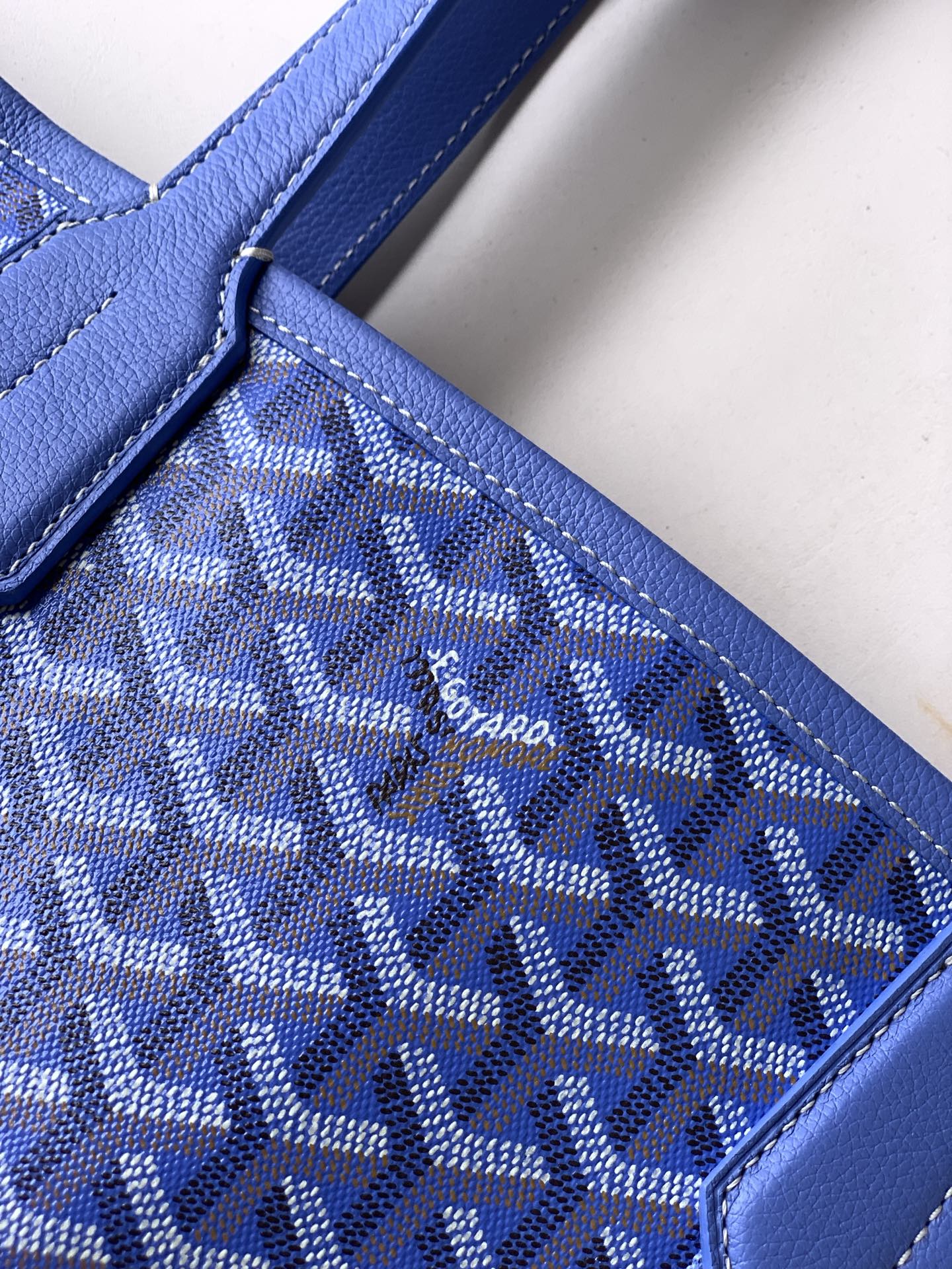 LuxluxHouse Best Quality Bags Goyard