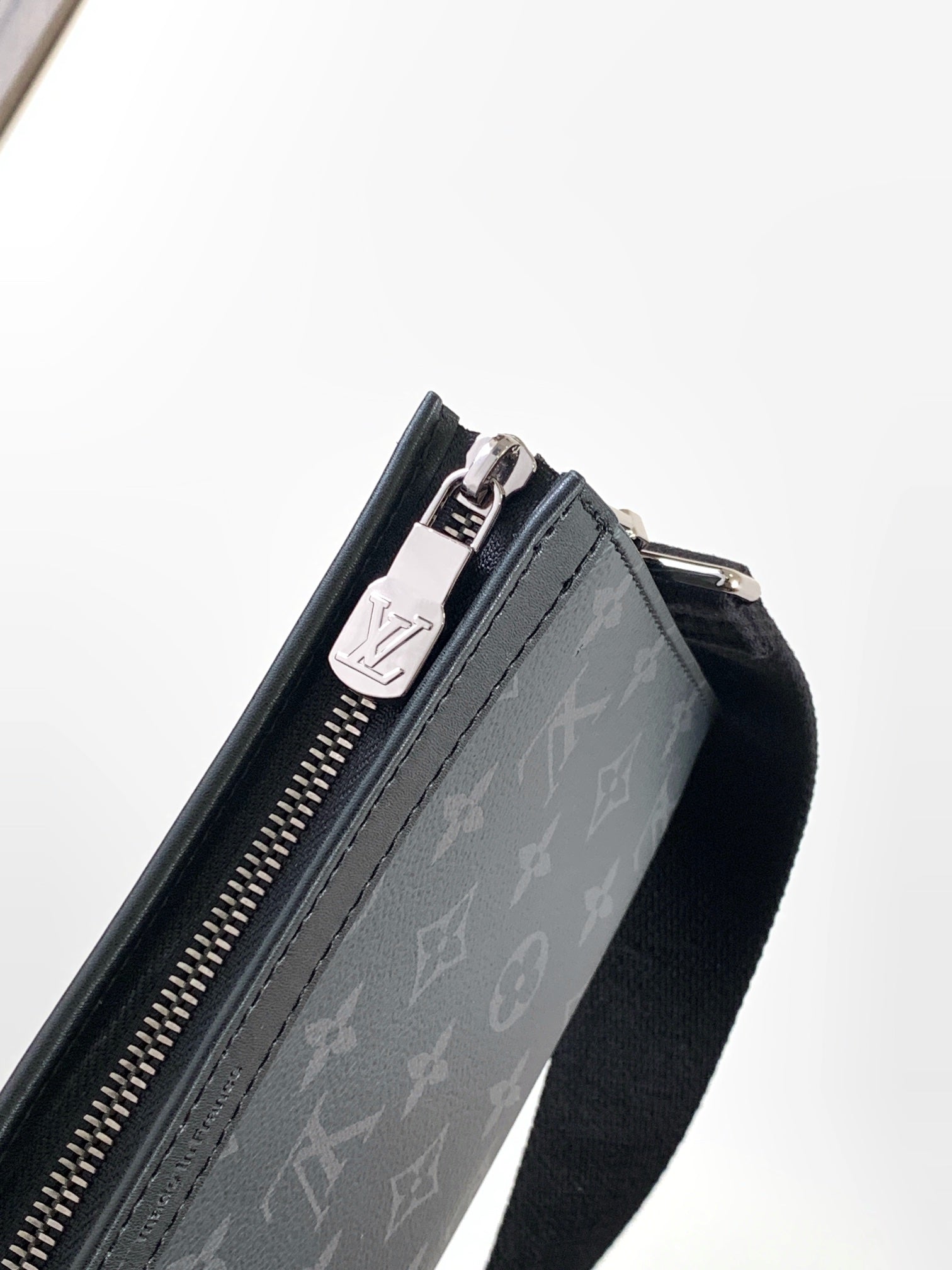 LuxluxHouse Best Quality Bags Louis Vuitton Women Men