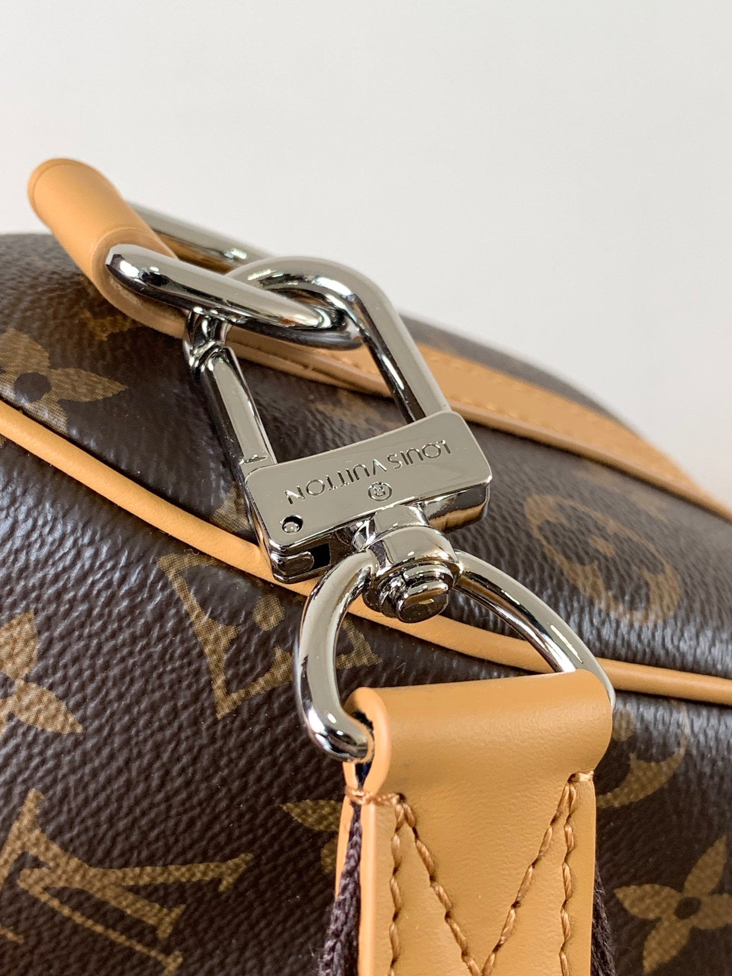 LuxluxHouse Best Quality Bags Louis Vuitton Men