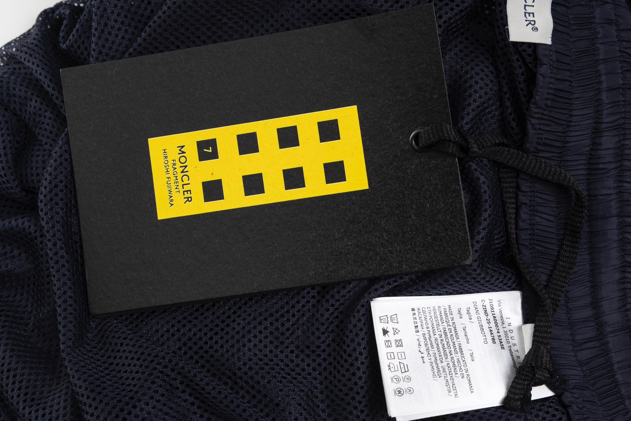 LuxluxHouse Best Quality Clothes Pants Moncler