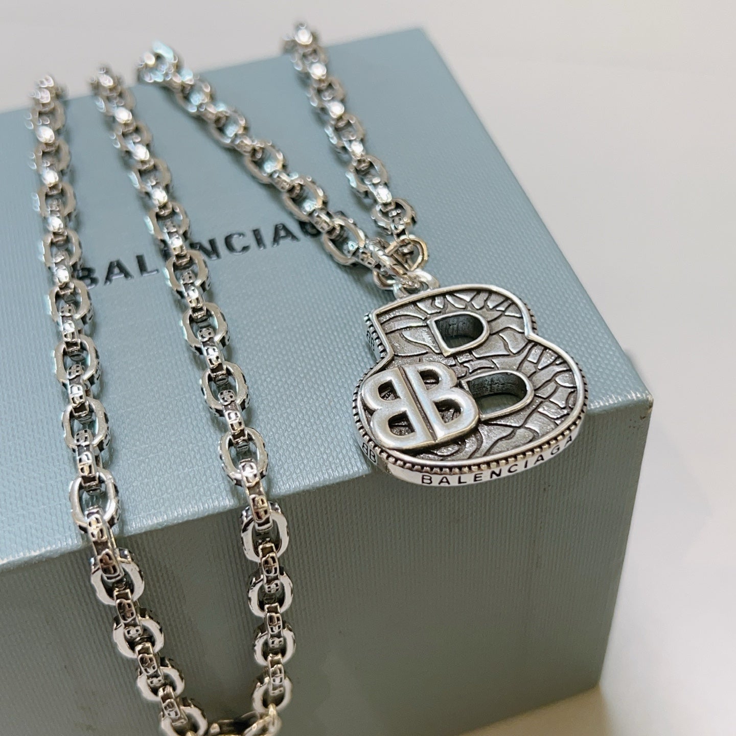 LuxluxHouse Best Quality Accessories Necklace Balenciaga