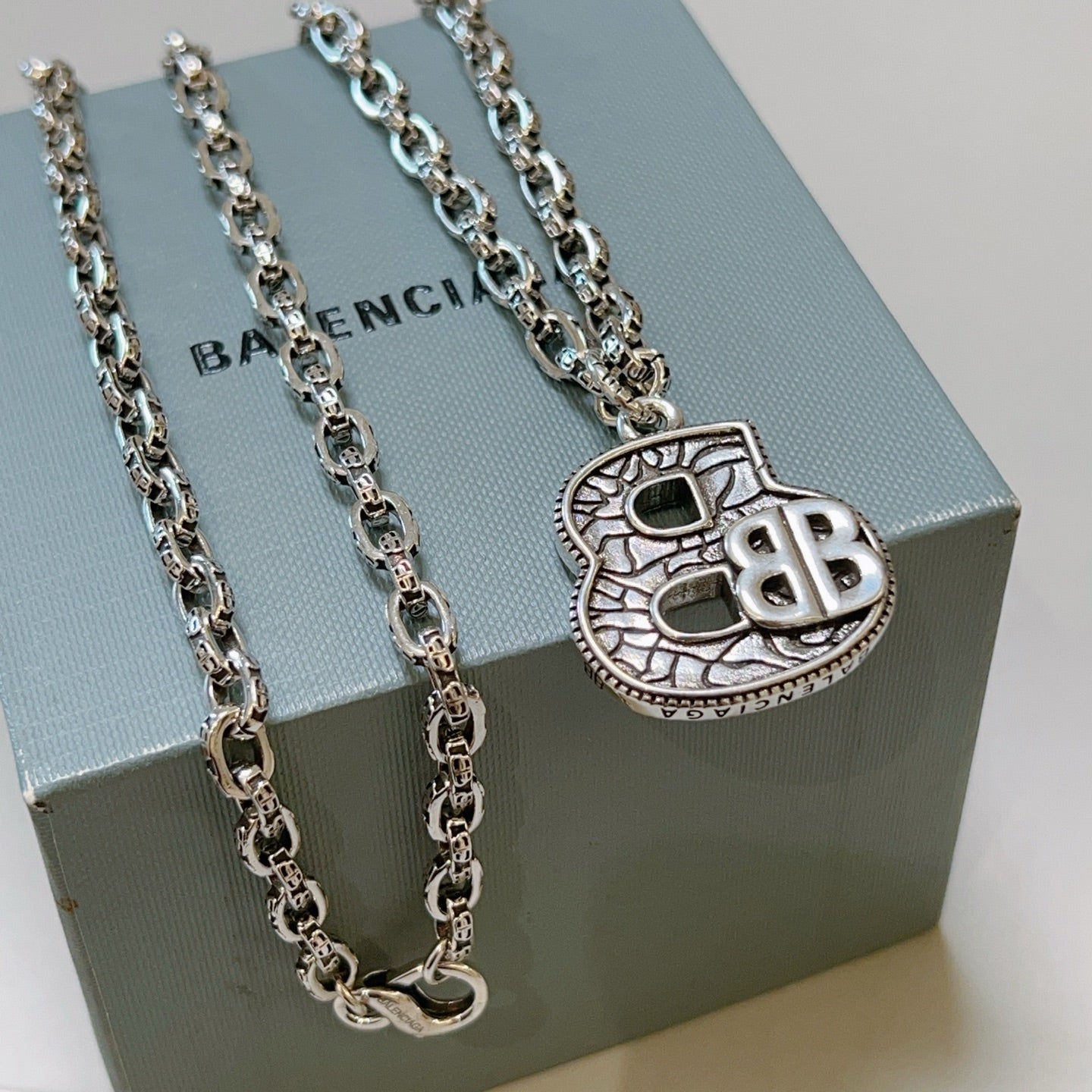 LuxluxHouse Best Quality Accessories Necklace Balenciaga
