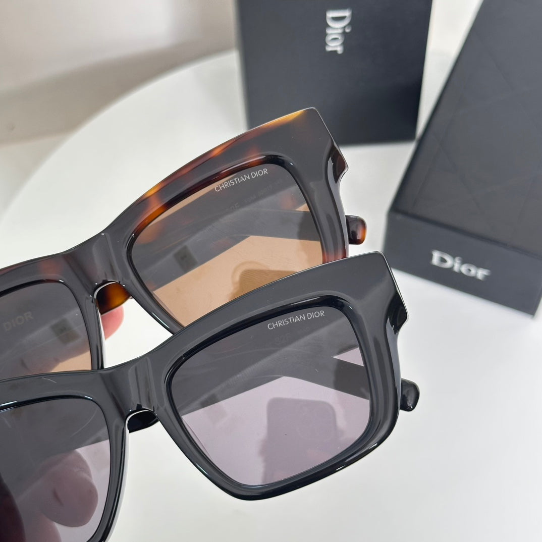 LuxluxHouse Best Quality Glasses Dior