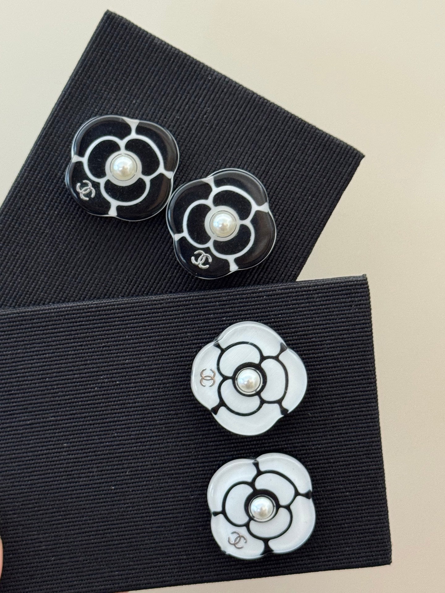 LuxluxHouse Low Price And High Quality Accessories Earrings