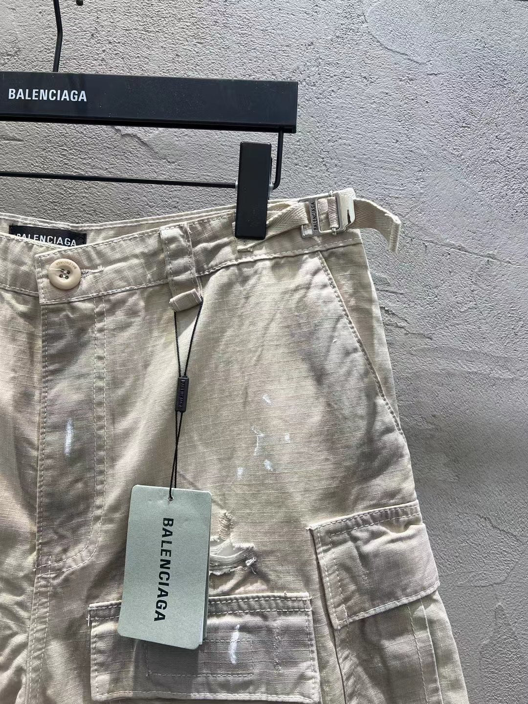 LuxluxHouse Best Quality Clothes Balenciaga Pants
