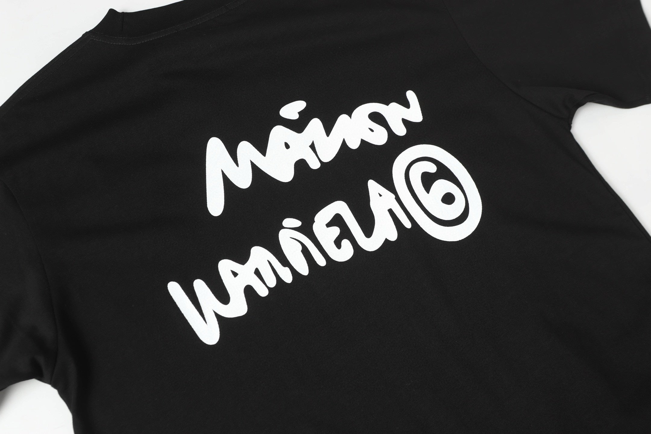 LuxluxHouse Best Quality Clothes T-shirt Chanel & Maison Margiela