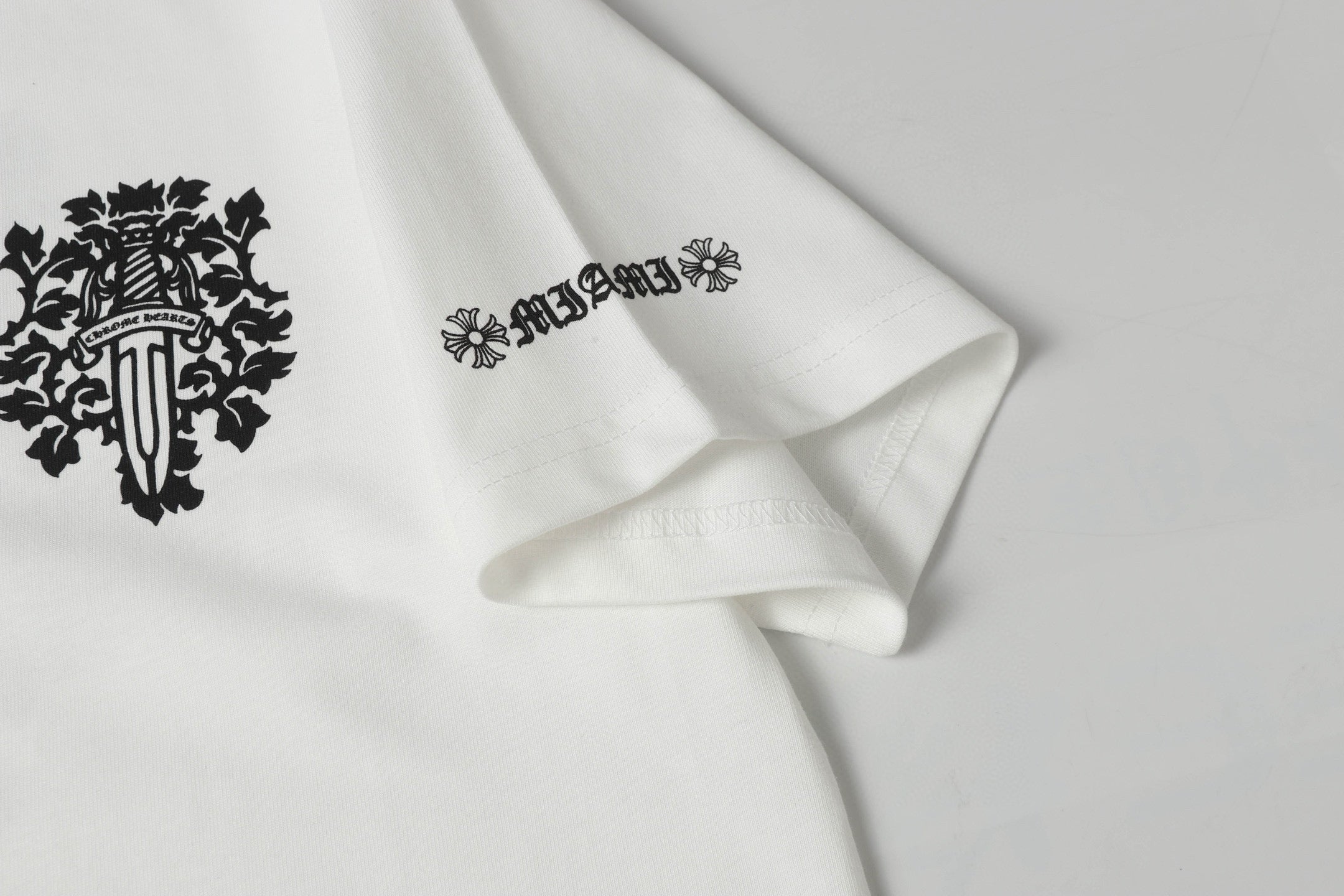 LuxluxHouse Best Quality Clothes Chrome Hearts T-shirt