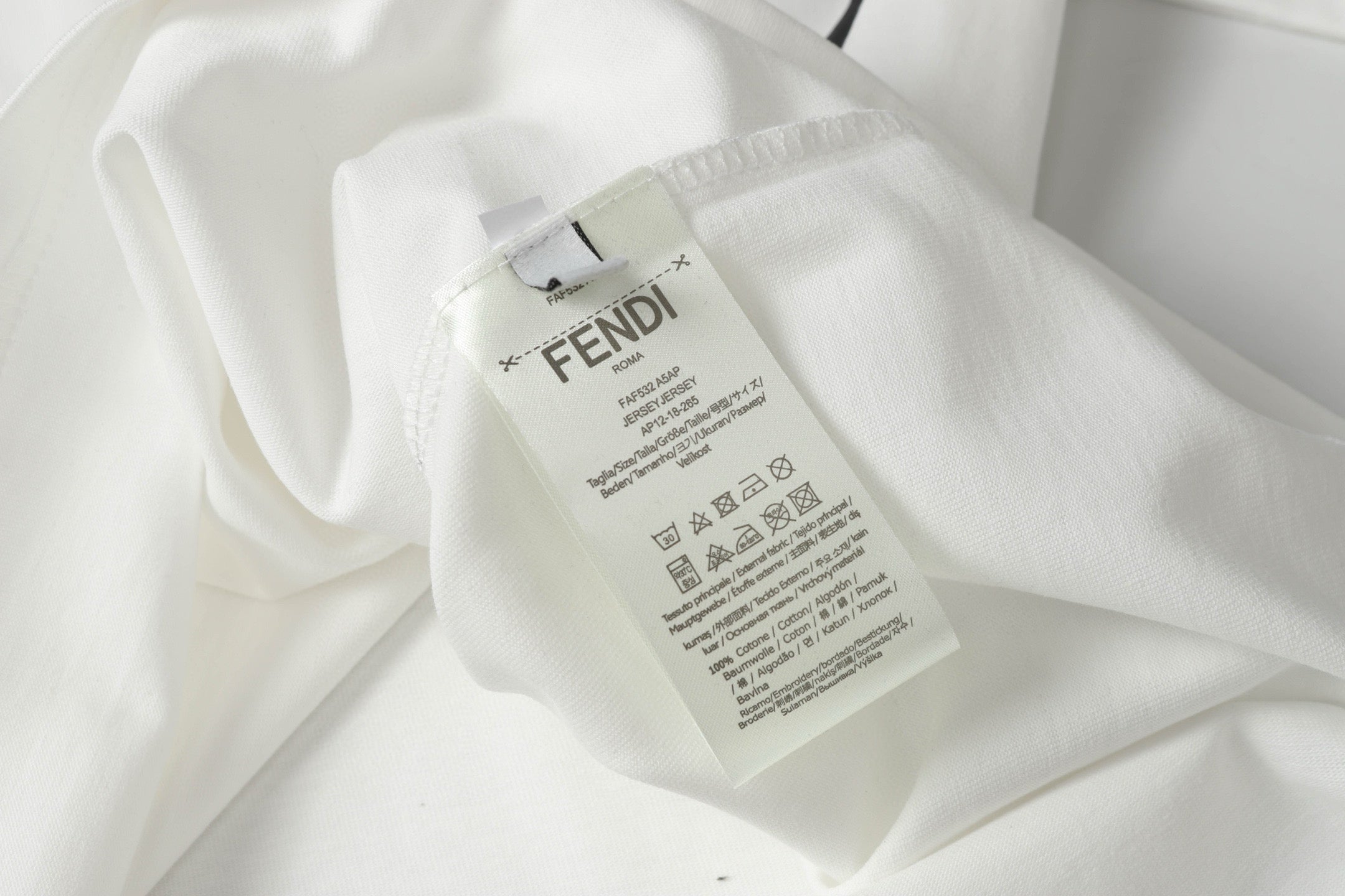 LuxluxHouse Best Quality Clothes Fendi T-shirt