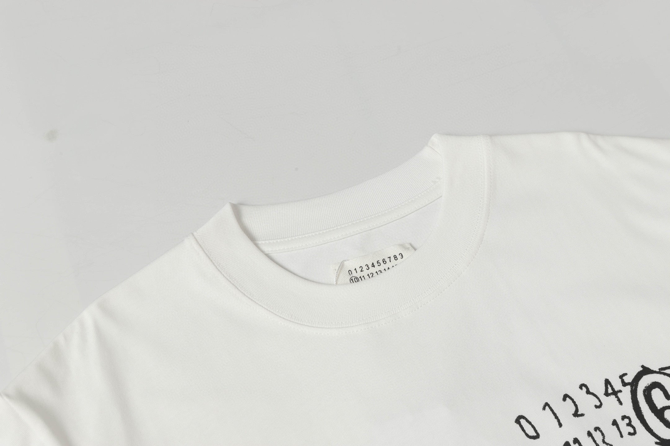 LuxluxHouse Best Quality Clothes T-shirt Chanel & Maison Margiela