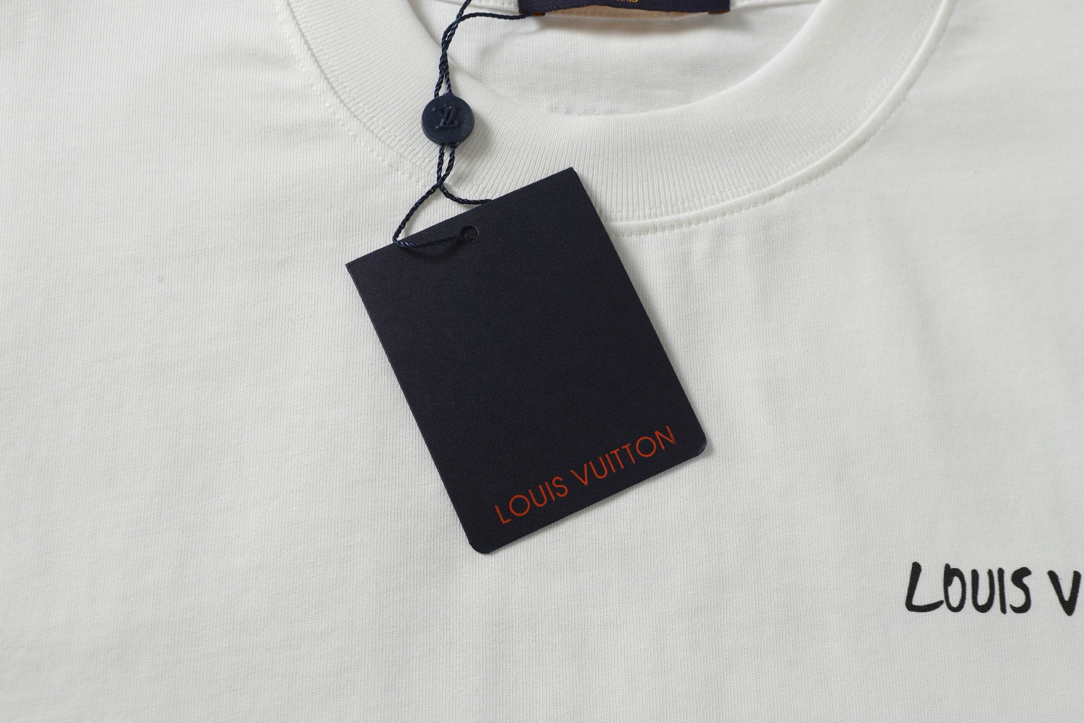 LuxluxHouse Best Quality Clothes T-shirt Louis Vuitton