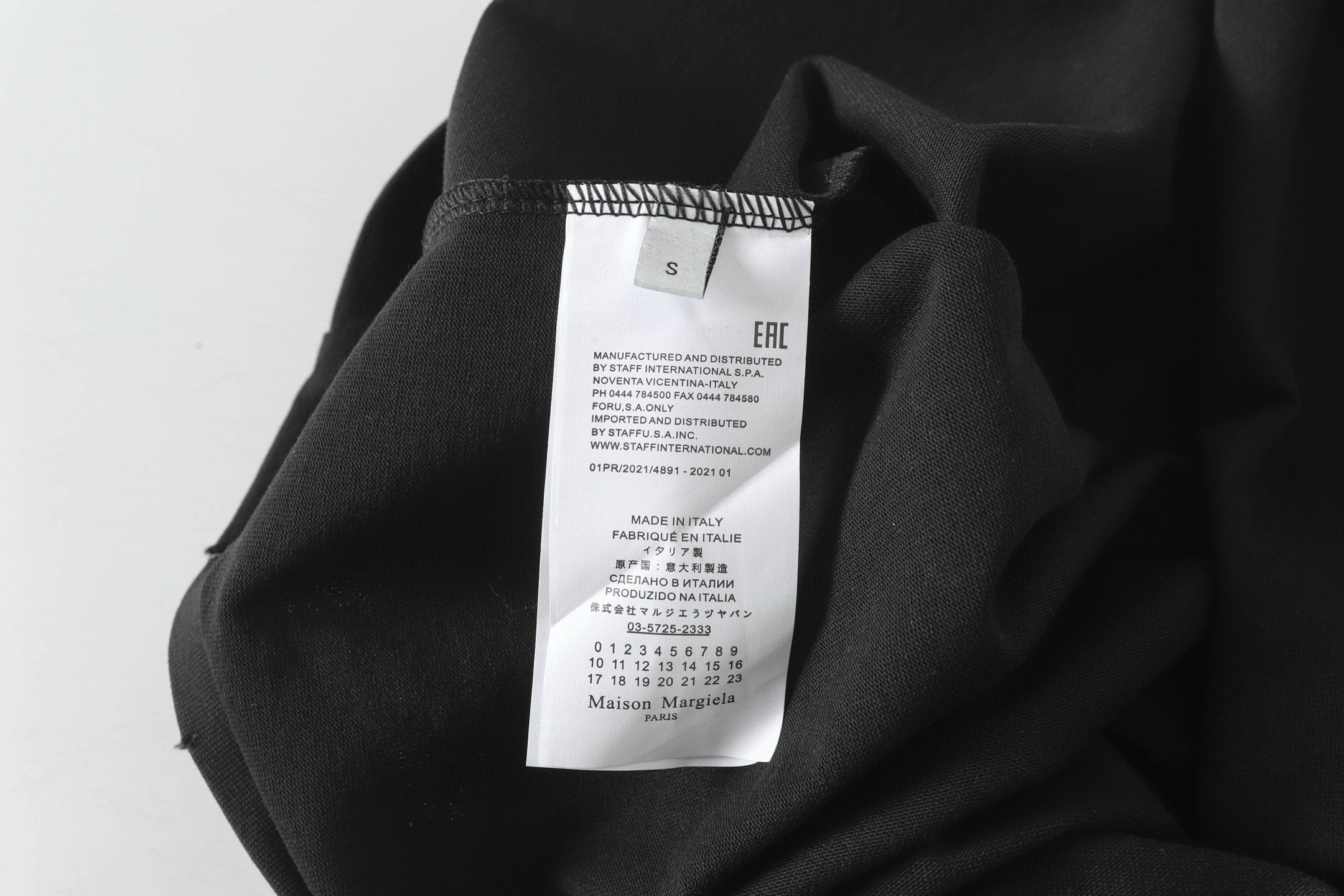 LuxluxHouse Best Quality Clothes T-shirt Chanel & Maison Margiela