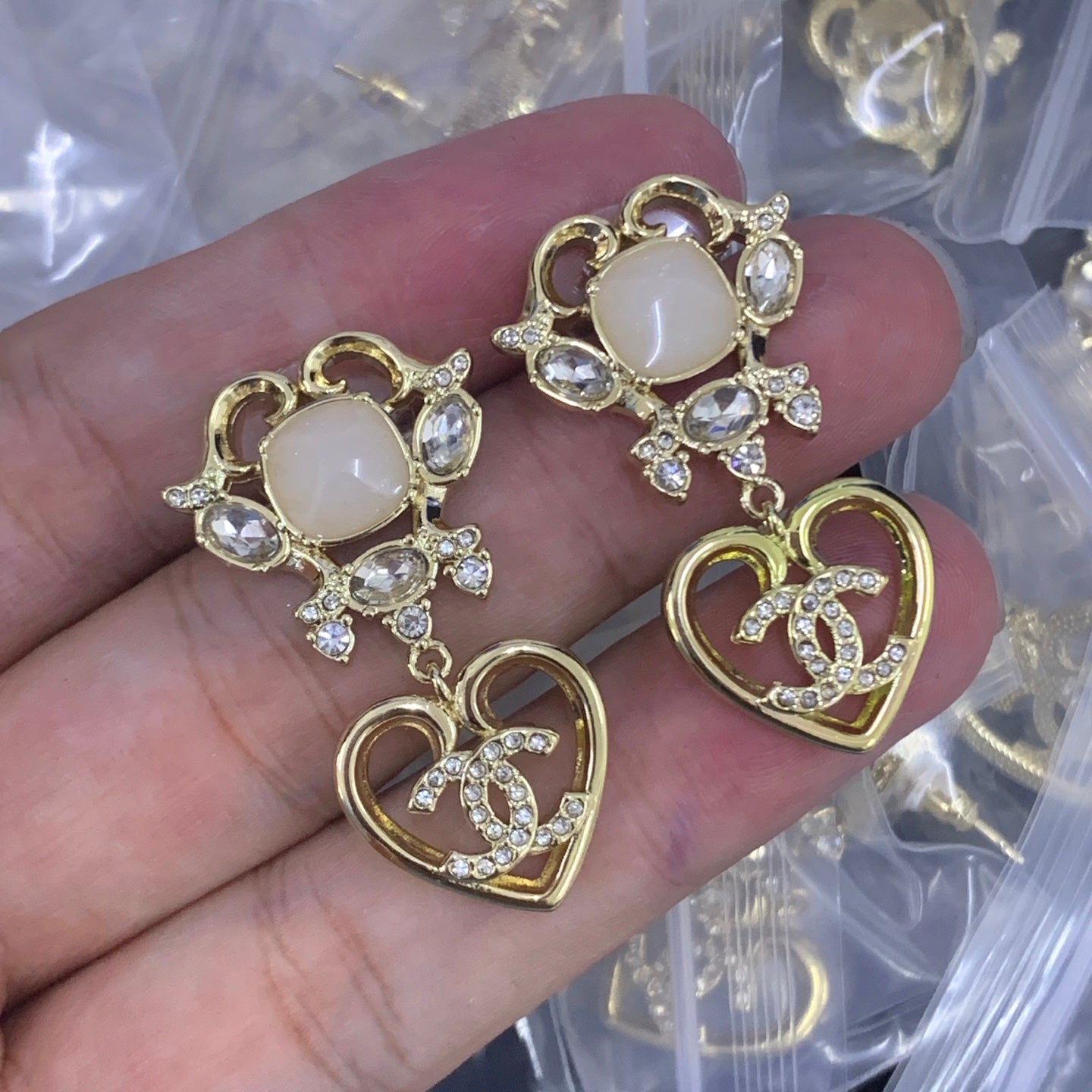 LuxluxHouse Low Price And High Quality Accessories Chanel