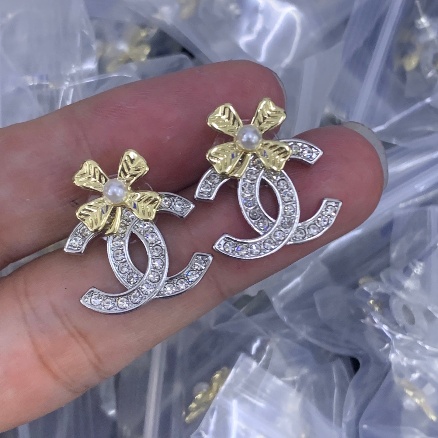 LuxluxHouse Low Price And High Quality Accessories Chanel