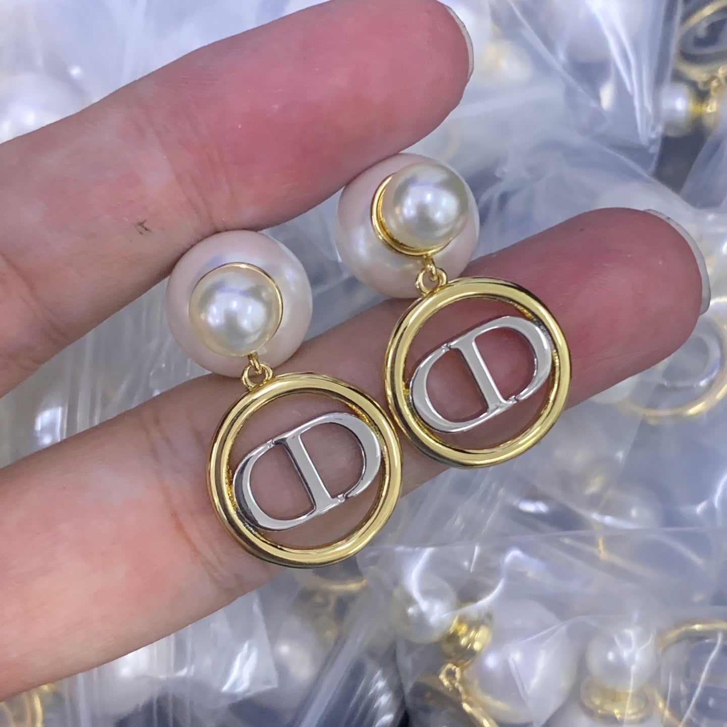 LuxluxHouse Low Price And High Quality Accessories Dior