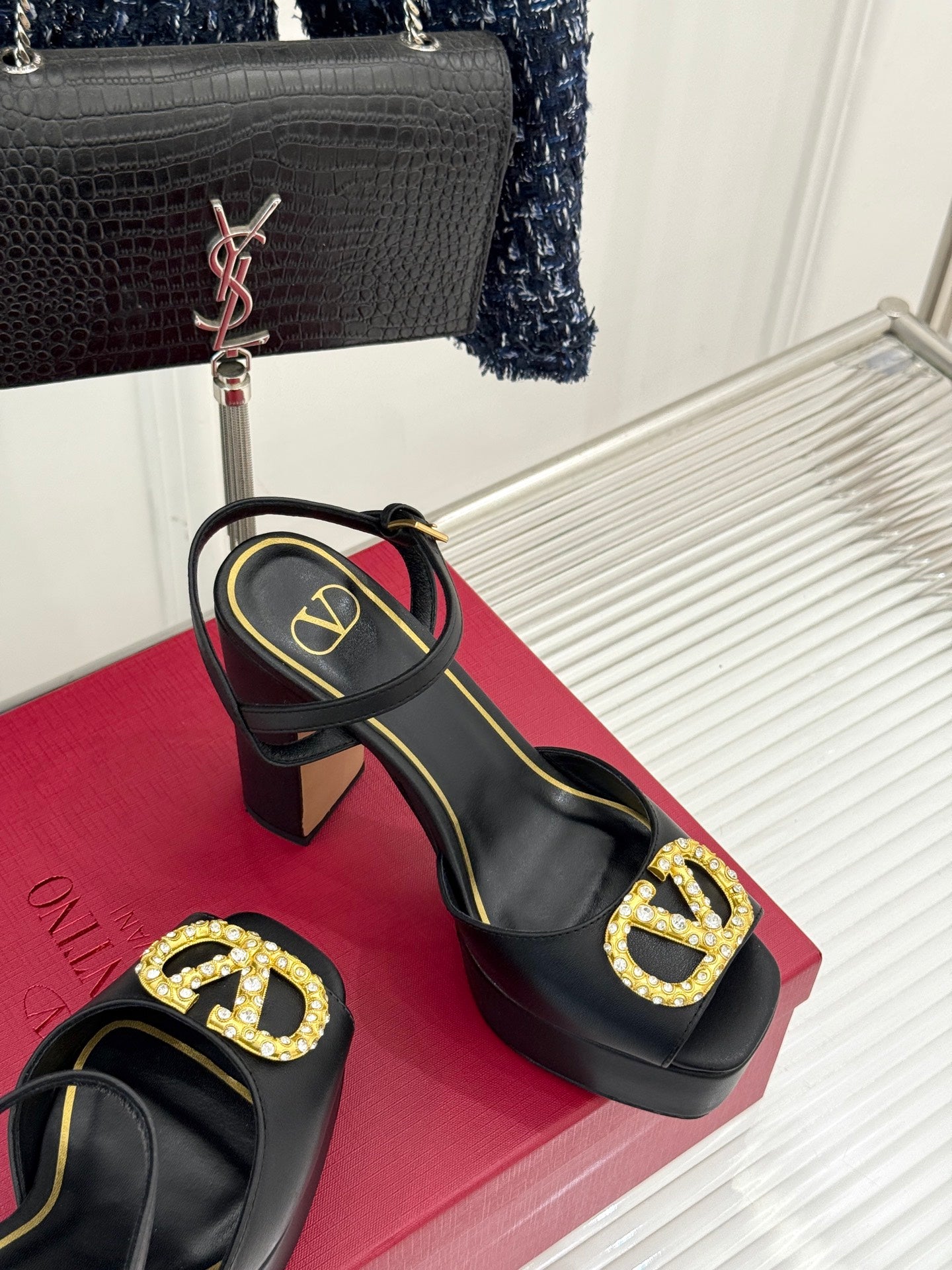 LuxluxHouse Best Quality Valentino Women Shoes