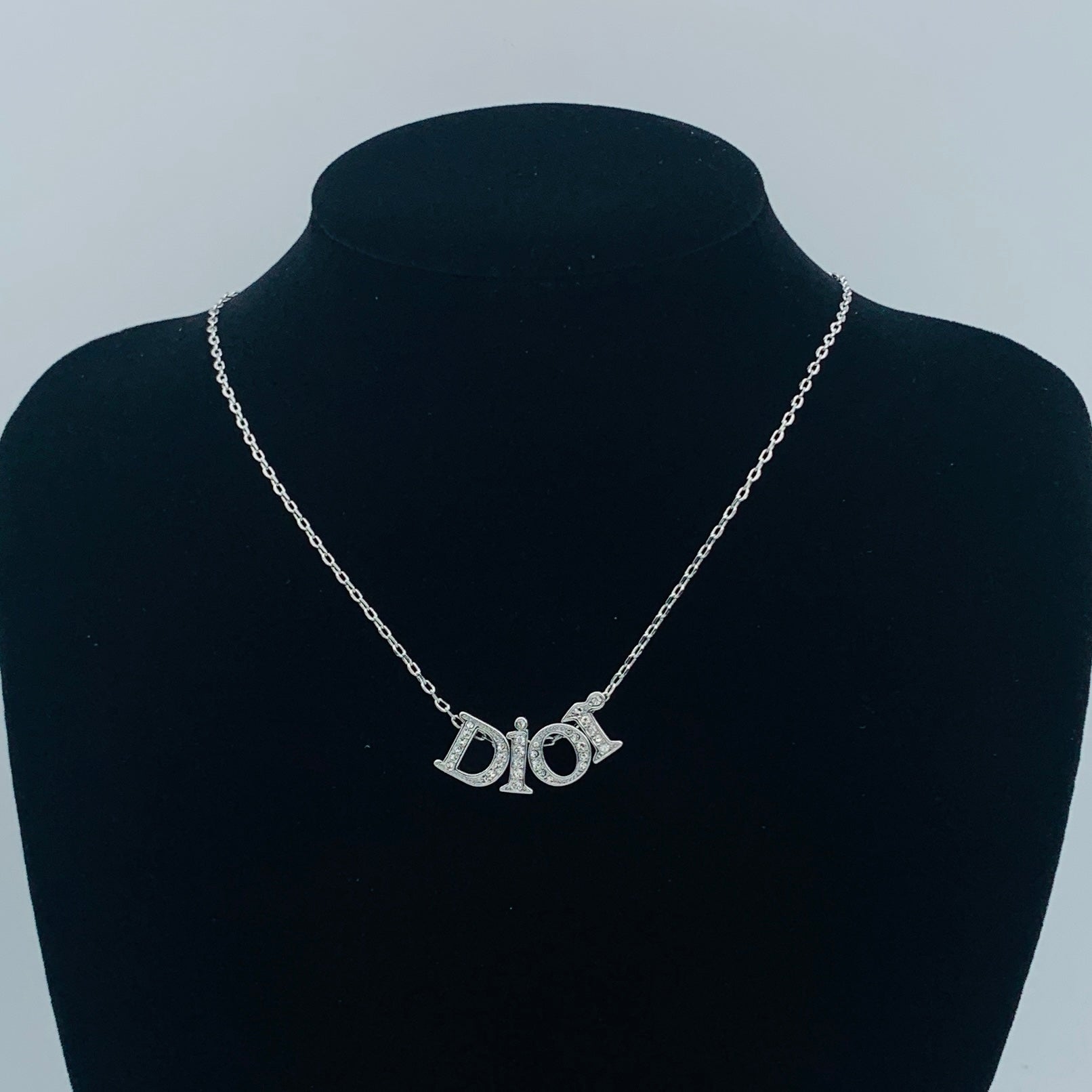 LuxluxHouse Low Price And High Quality Accessories Dior