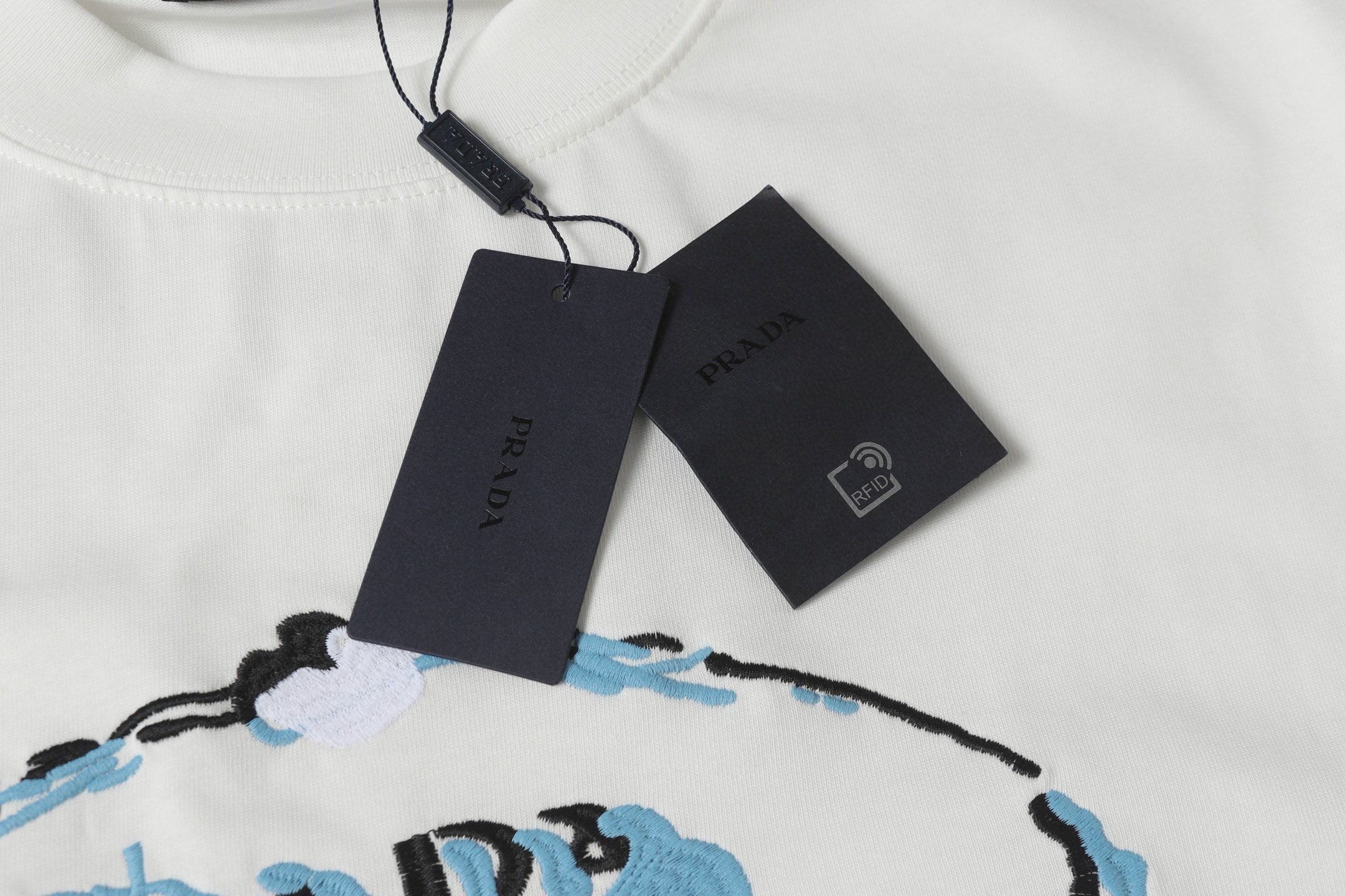 LuxluxHouse Best Quality Clothes T-shirt Prada