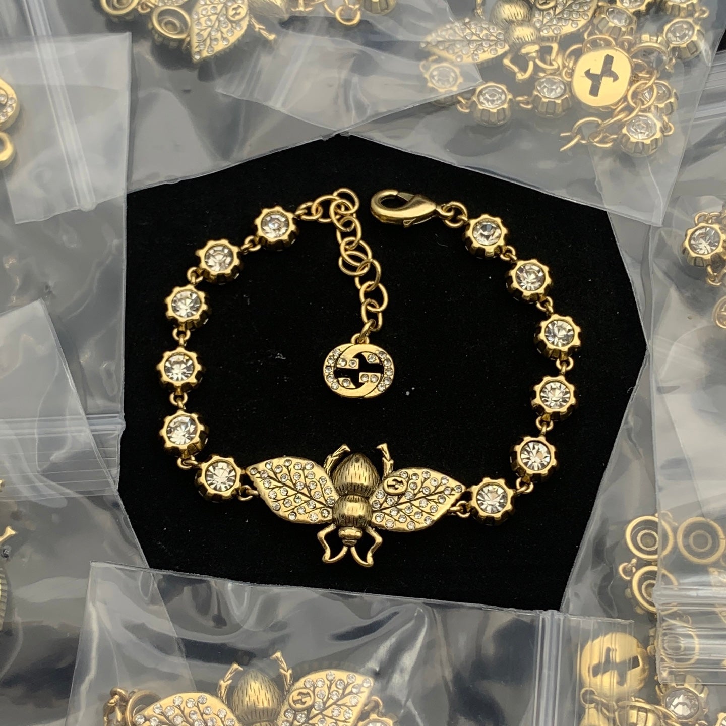 LuxluxHouse Low Price And High Quality Accessories Gucci