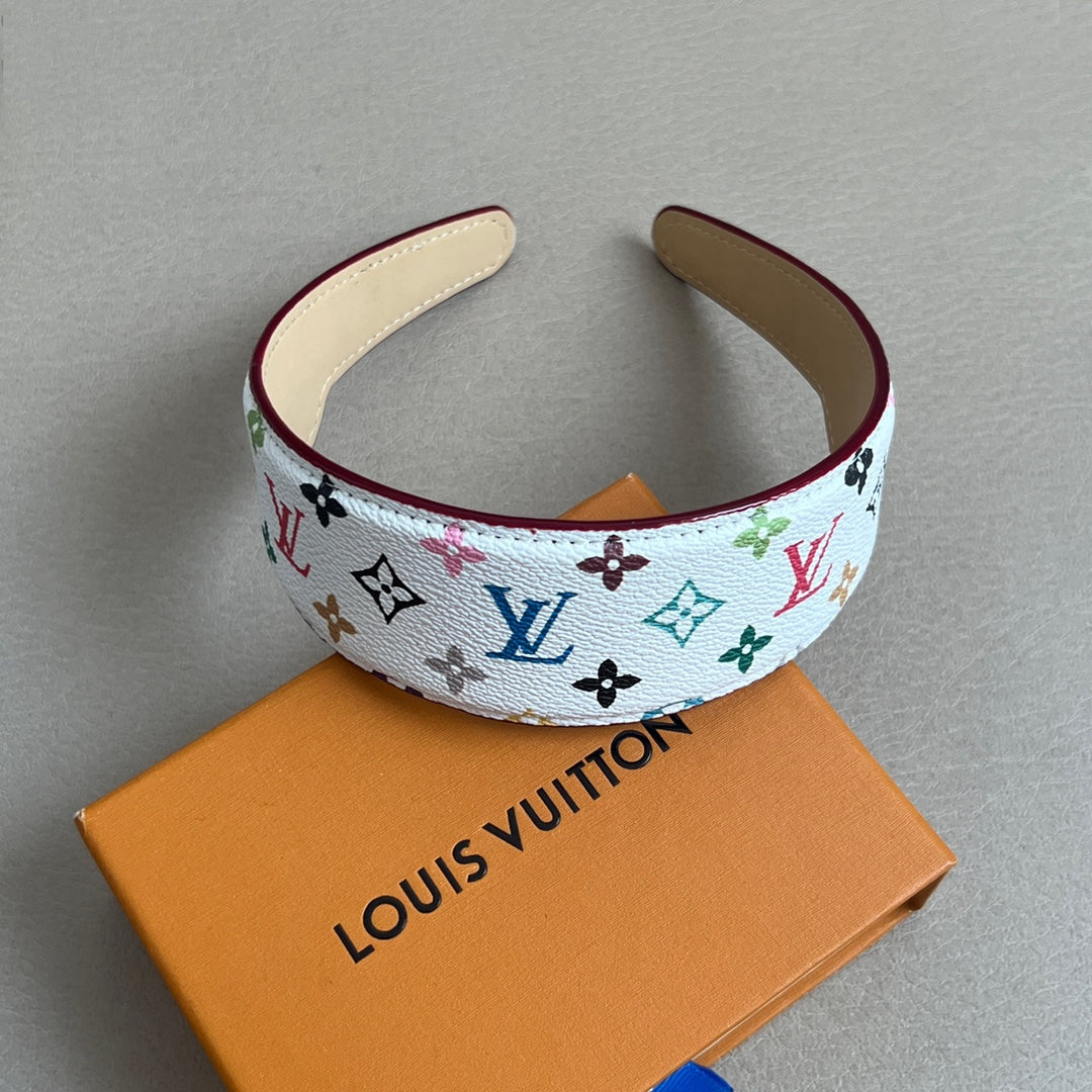 LuxluxHouse Best Quality Accessories Louis Vuitton