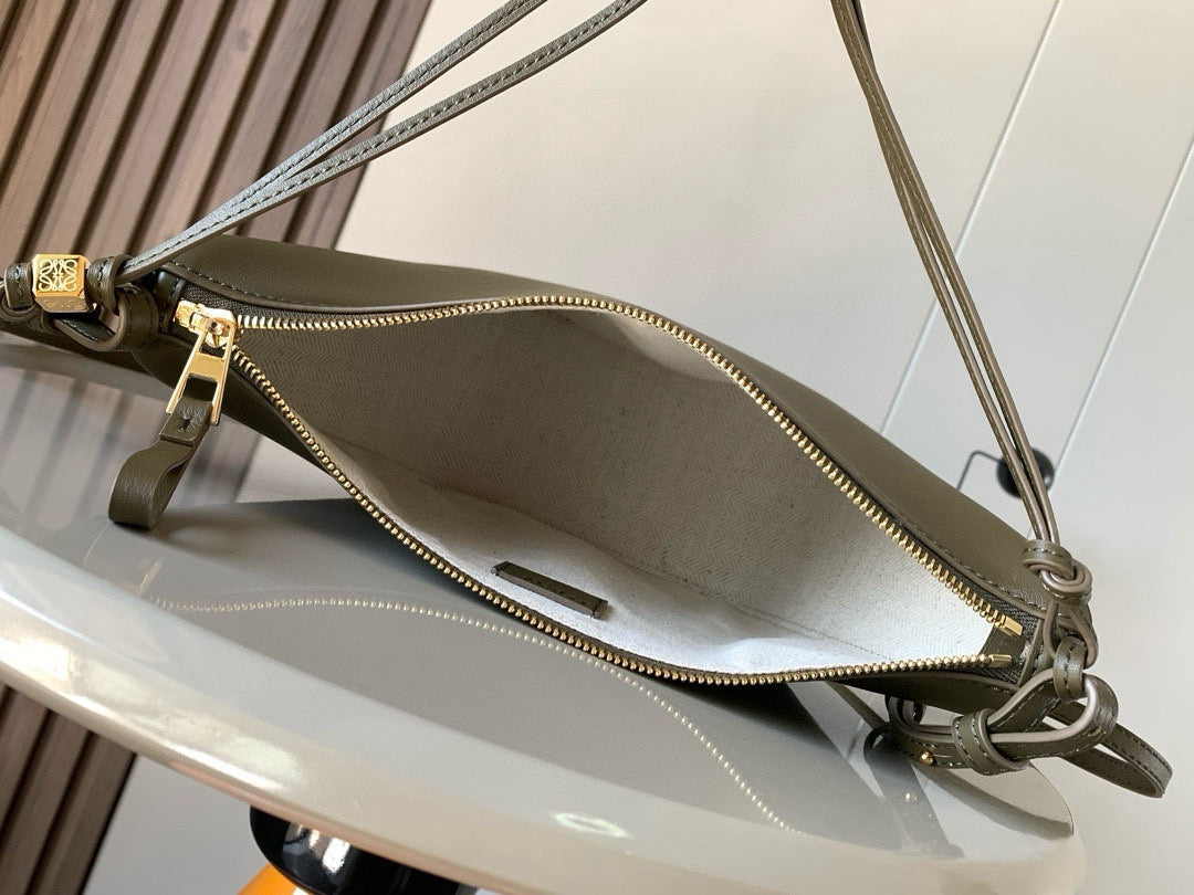 LuxluxHouse Best Quality Bags Loewe