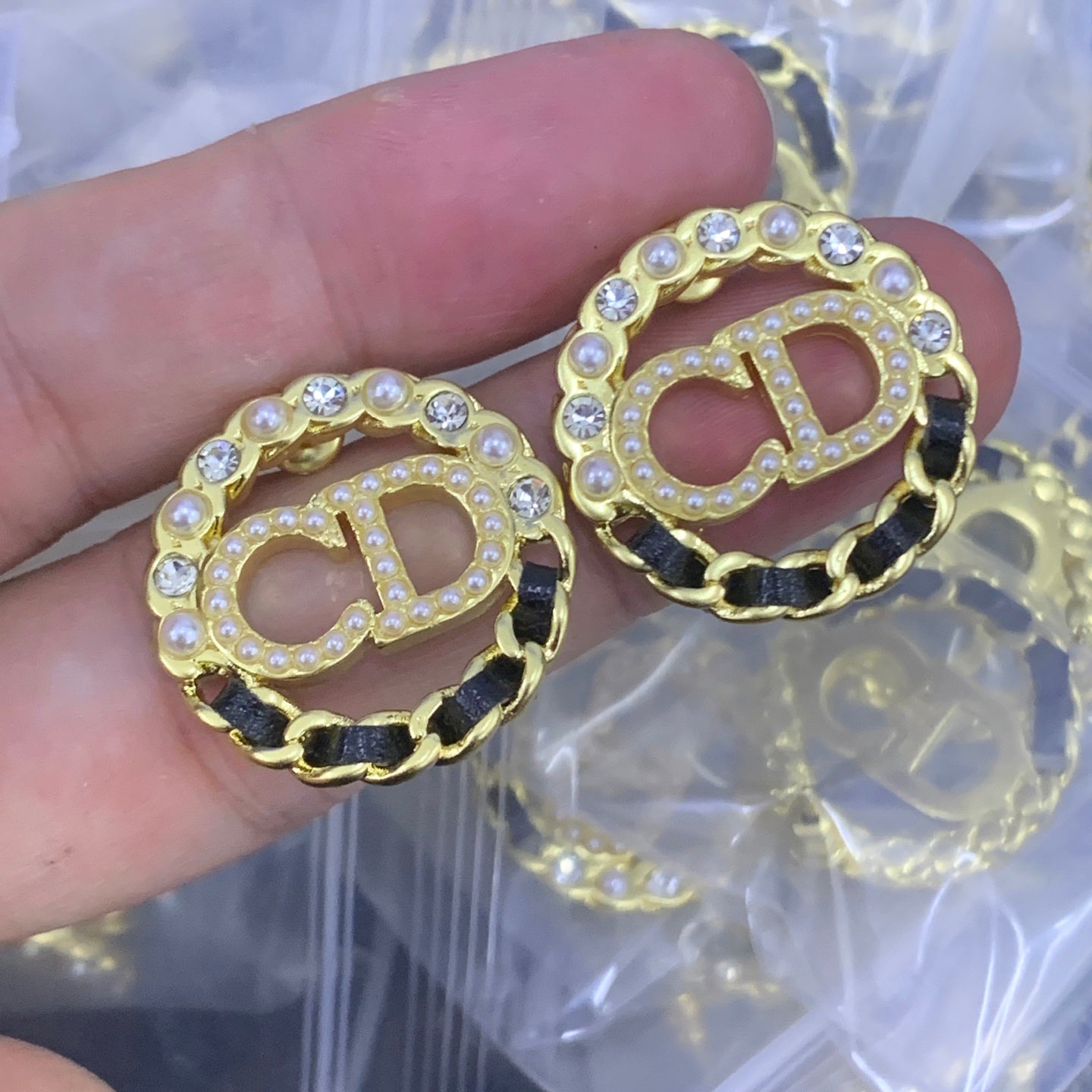 LuxluxHouse Low Price And High Quality Accessories Chanel