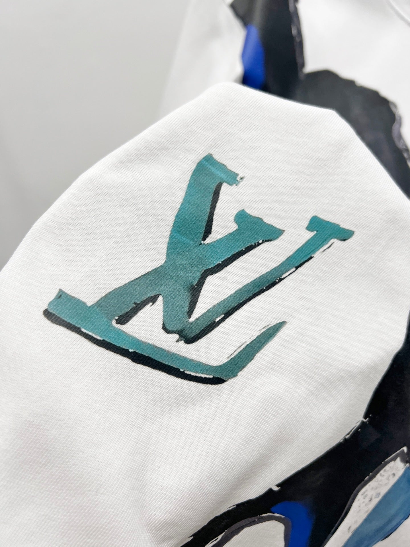 LuxluxHouse Best Quality Clothes T-shirt Louis Vuitton