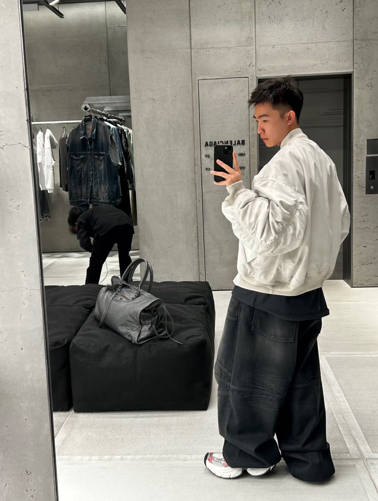 LuxluxHouse Best Quality Clothes Balenciaga Pants