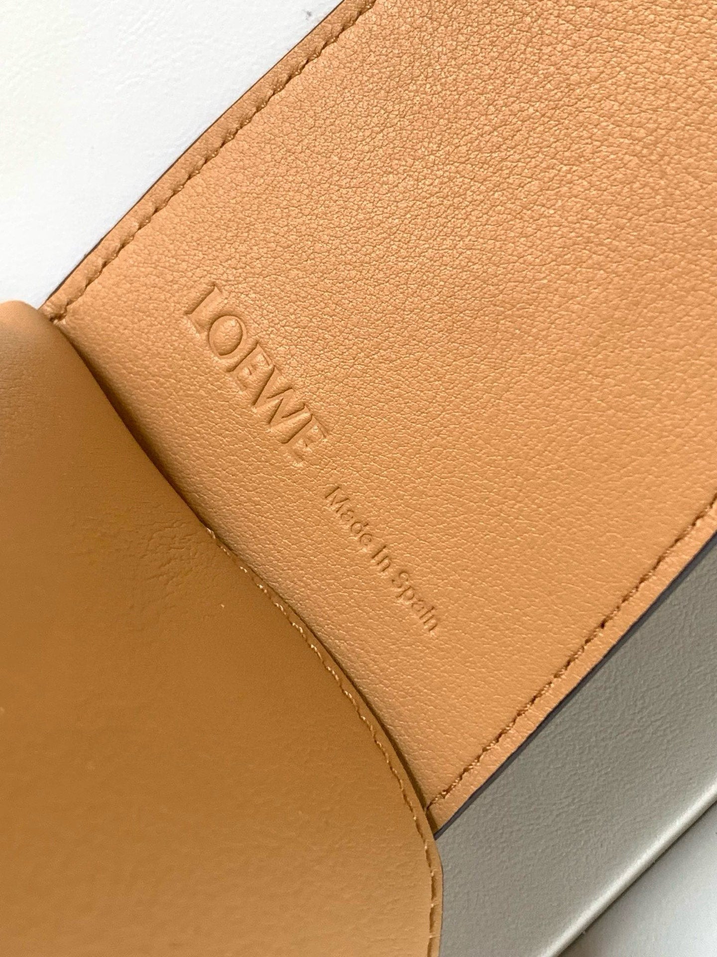 LuxluxHouse Best Quality Bags Loewe Women