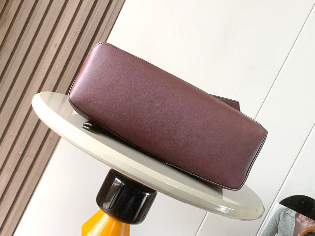 LuxluxHouse Best Quality Bags Loewe Women