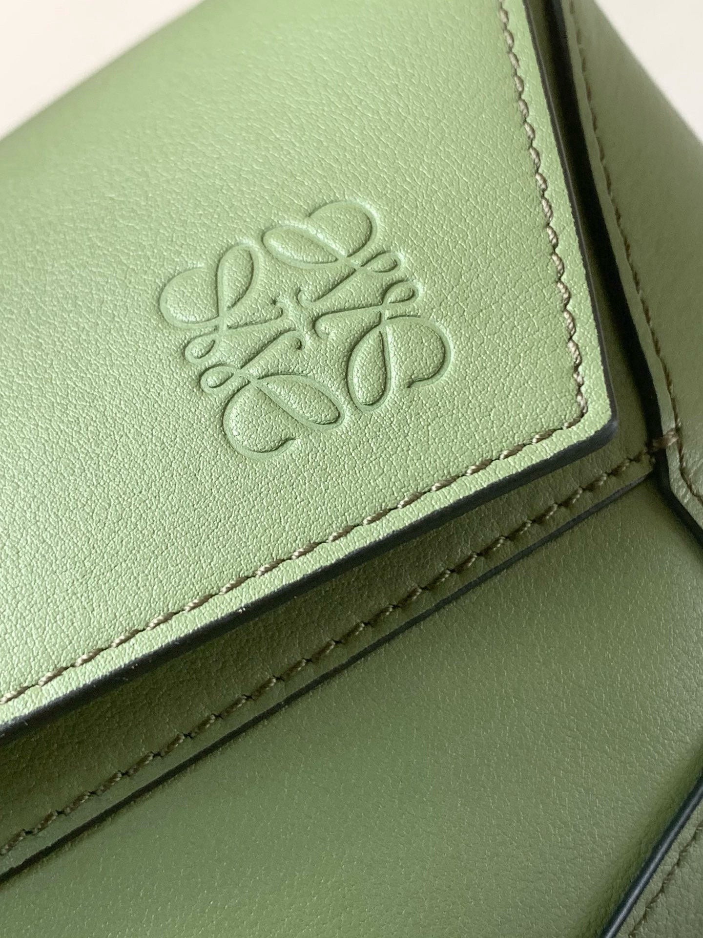 LuxluxHouse Best Quality Bags Loewe Women