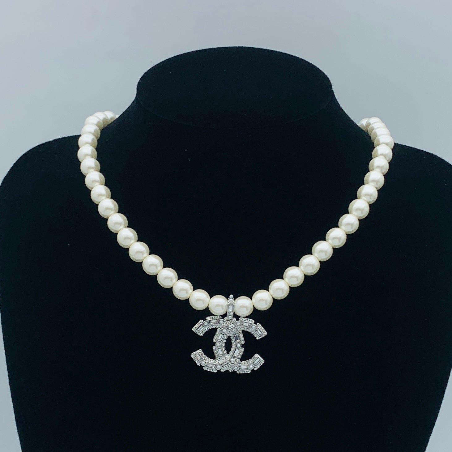 LuxluxHouse Low Price And High Quality Accessories Chanel