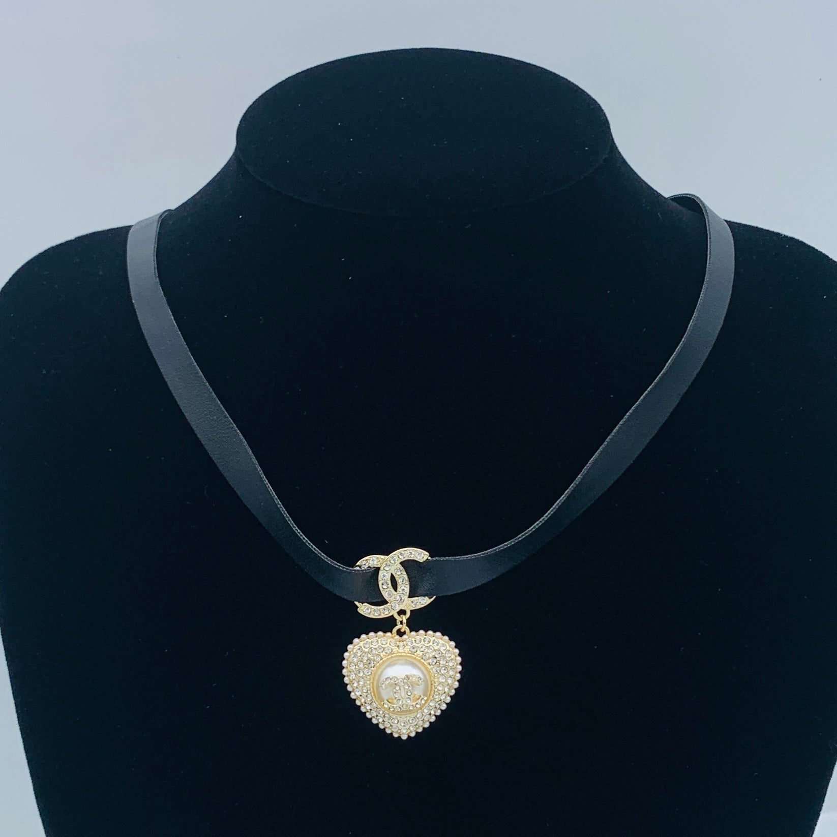 LuxluxHouse Low Price And High Quality Accessories Chanel