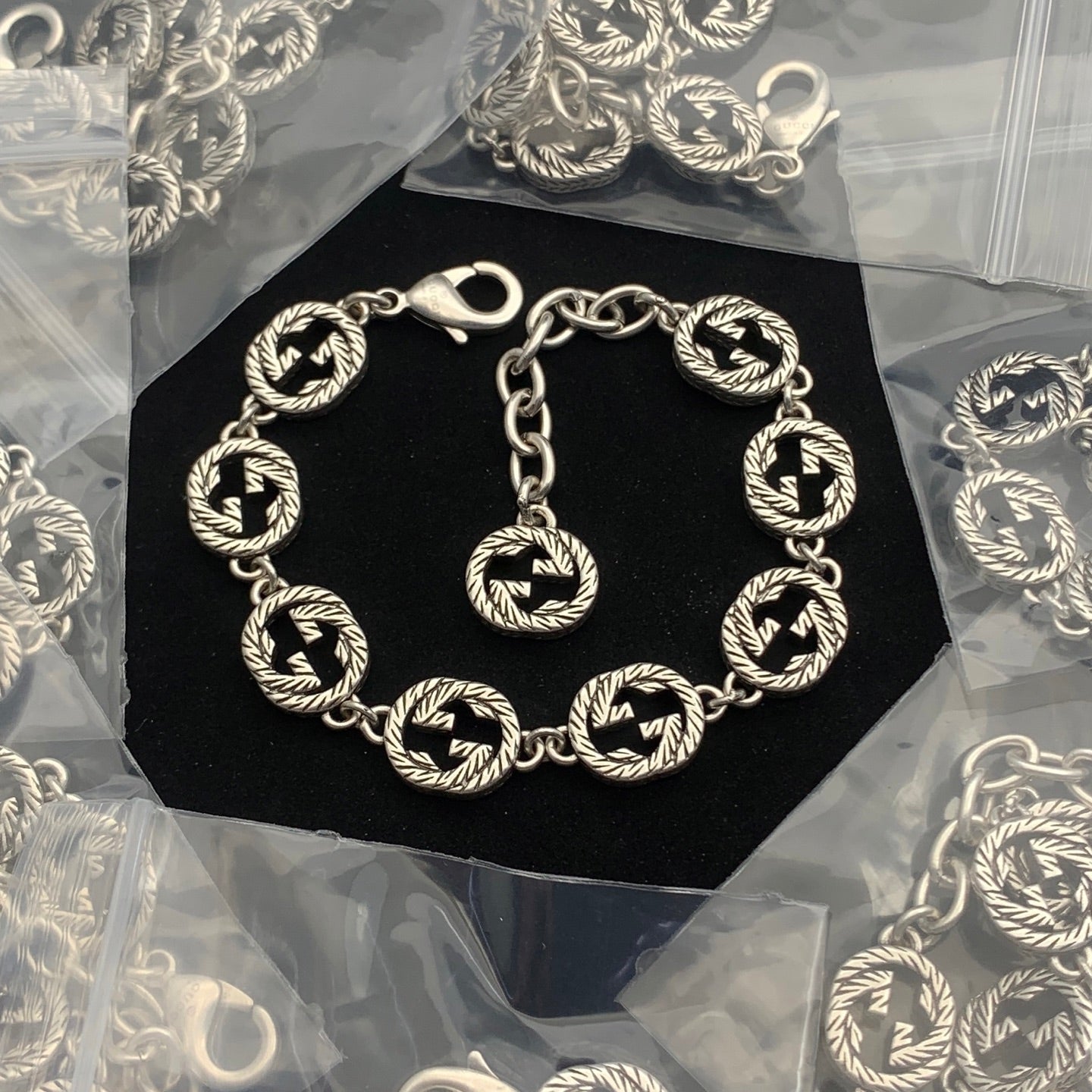LuxluxHouse Low Price And High Quality Accessories Gucci
