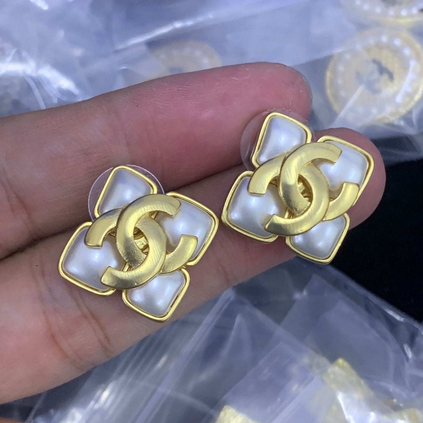 LuxluxHouse Low Price And High Quality Accessories Chanel