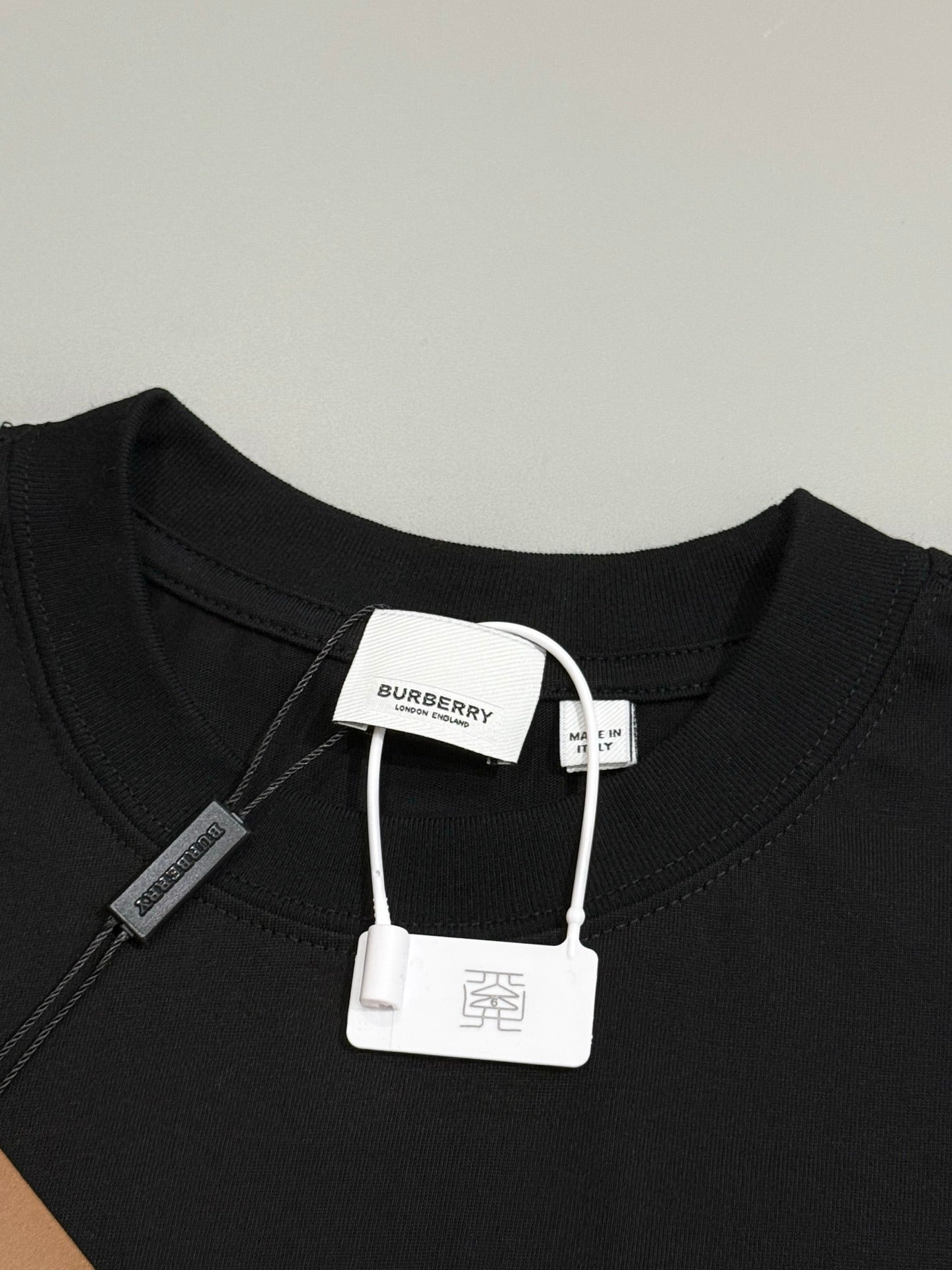 LuxluxHouse Best Quality Clothes Burberry T-shirt