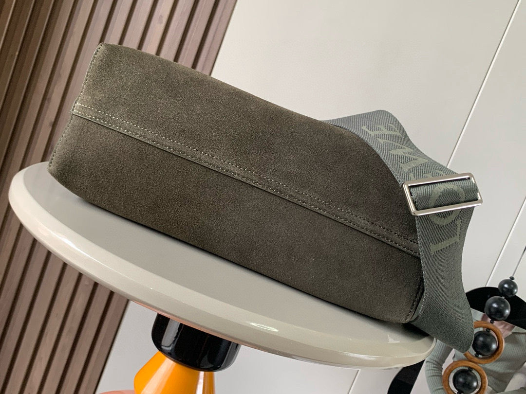 LuxluxHouse Best Quality Bags Loewe Men