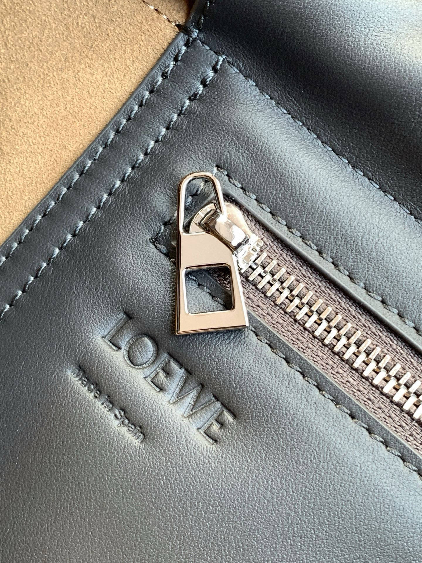 LuxluxHouse Best Quality Bags Loewe Men