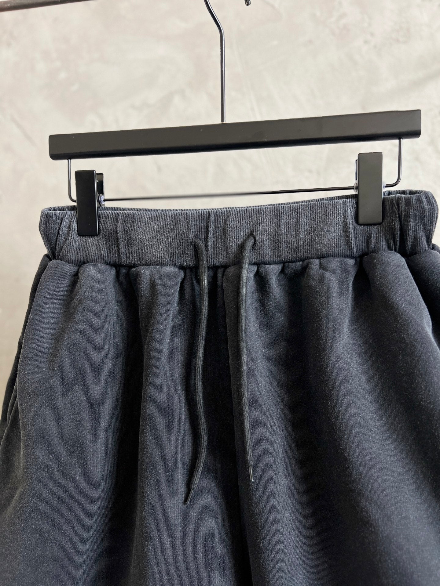 LuxluxHouse Best Quality Clothes Balenciaga Pants